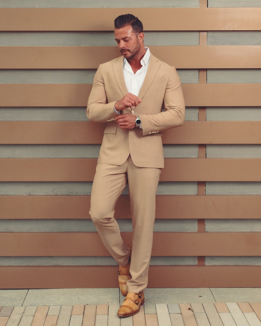 Athletic Fit Stretch Suit - Heathered Sand